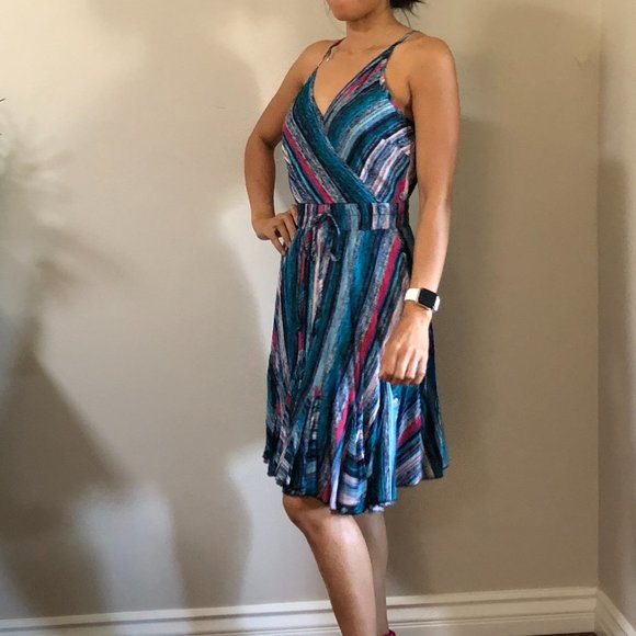 SEXY ANGASHION MULTI COLOR STRIP SPAGHETTI STRAPS AND TIE AT WAIST SIZE … - Picture 2 of 7